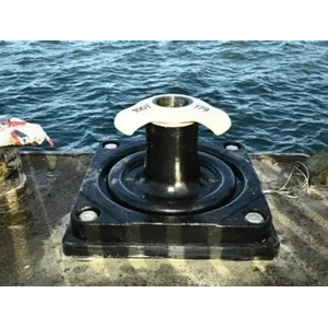 ??Bollard dermaga